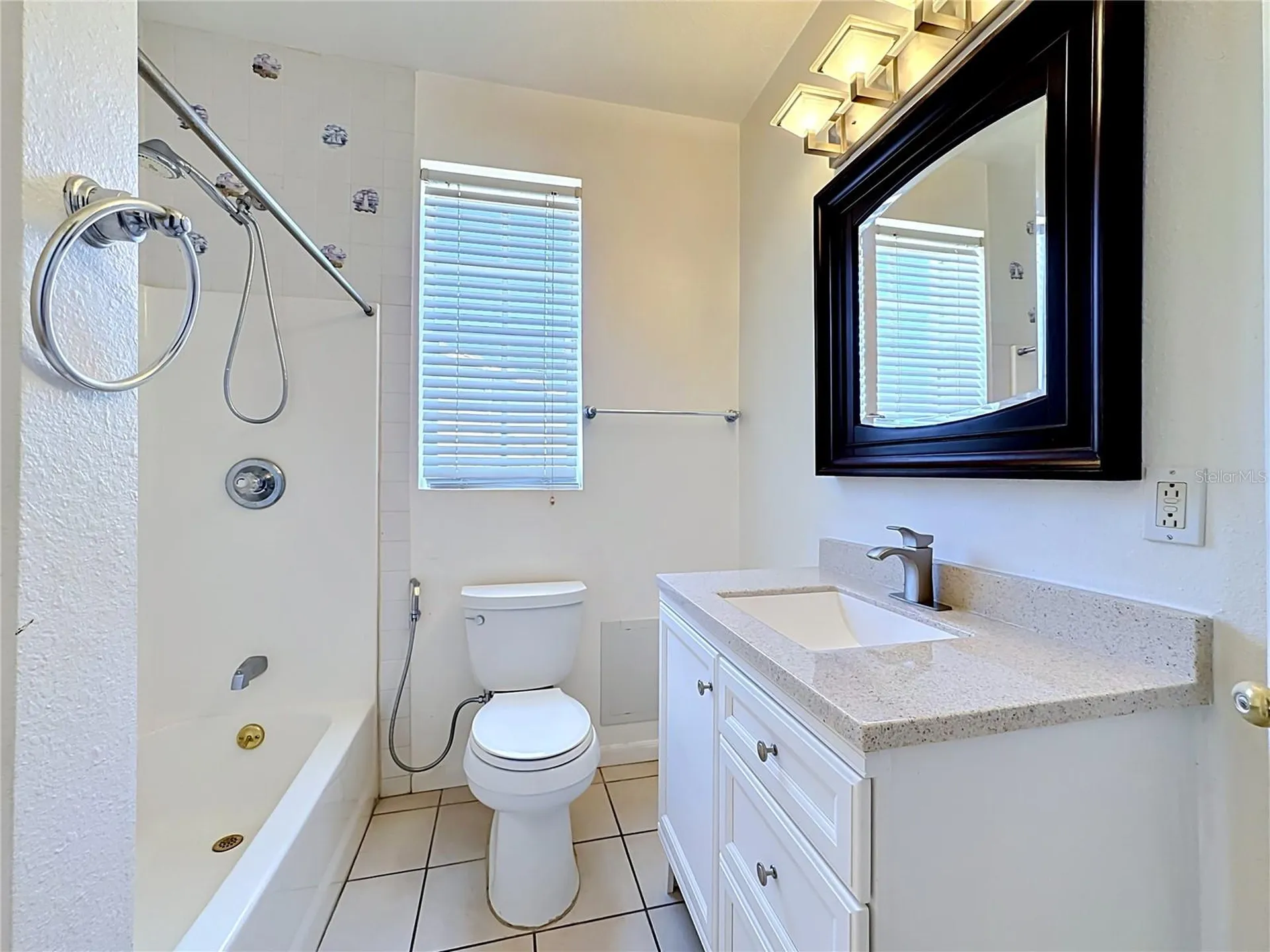 624 Kingston Court Apollo Beach FL 33572