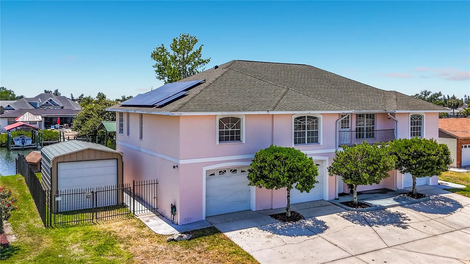 624 Kingston Court Apollo Beach FL 33572