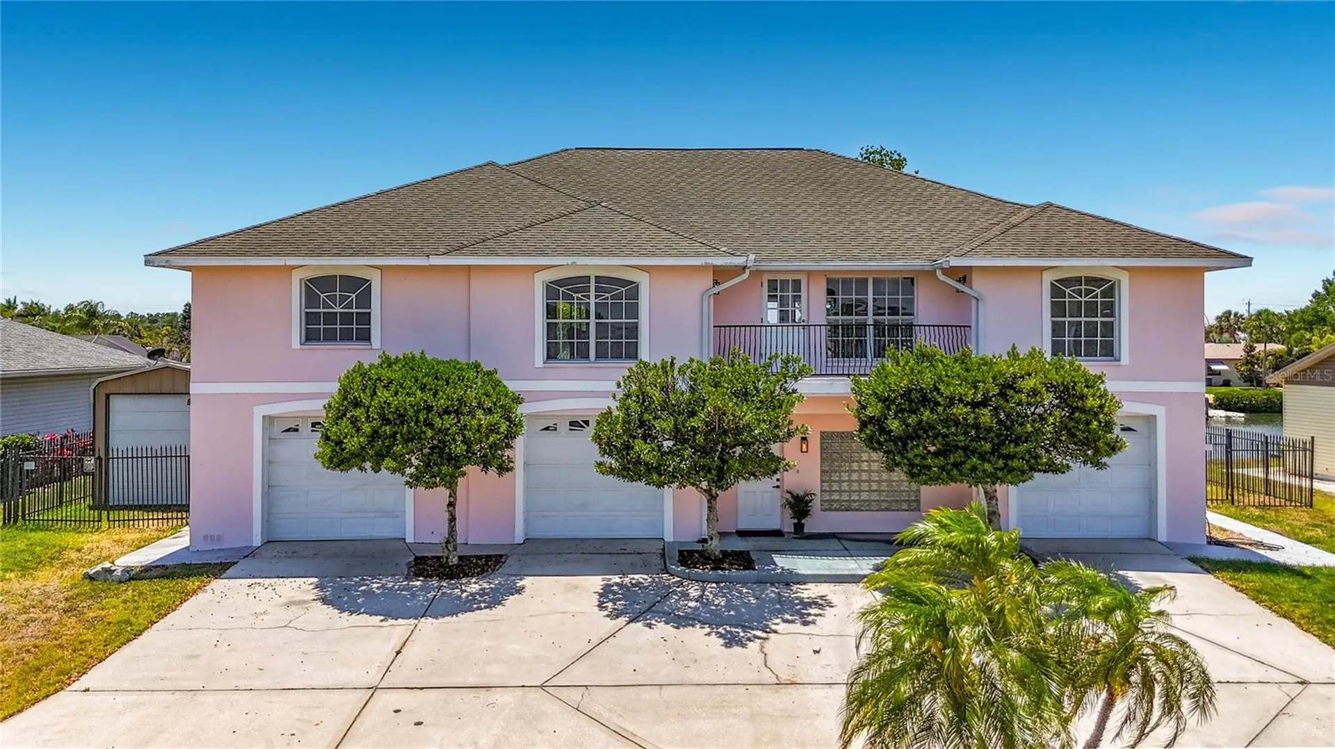 624 Kingston Court Apollo Beach FL 33572