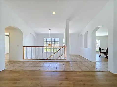624 Kingston Court Apollo Beach FL 33572