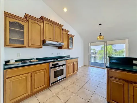 624 Kingston Court Apollo Beach FL 33572