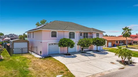 624 Kingston Court Apollo Beach FL 33572