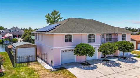 624 Kingston Court Apollo Beach FL 33572