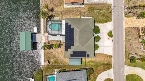 624 Kingston Court Apollo Beach FL 33572