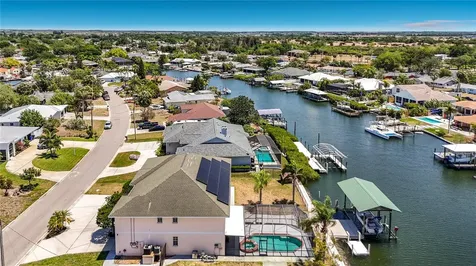 624 Kingston Court Apollo Beach FL 33572