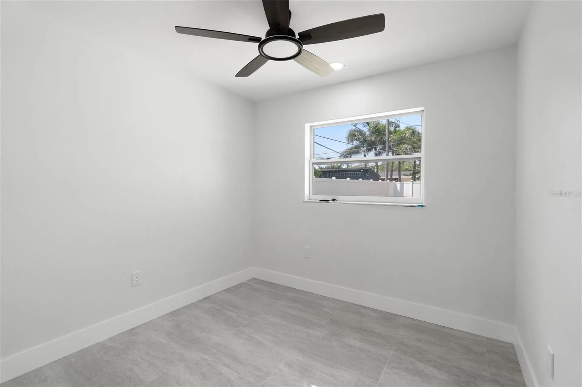 1715 Delaware Avenue NE St Petersburg FL 33703