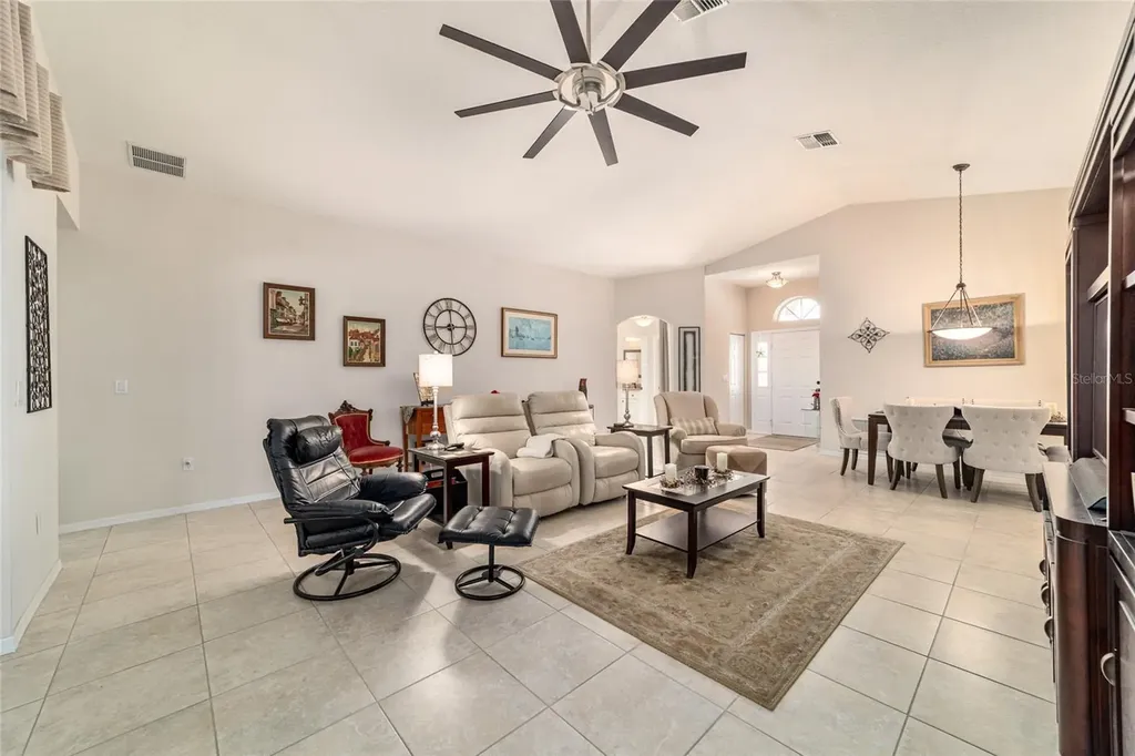 6370 SW 117th Loop Ocala FL 34476