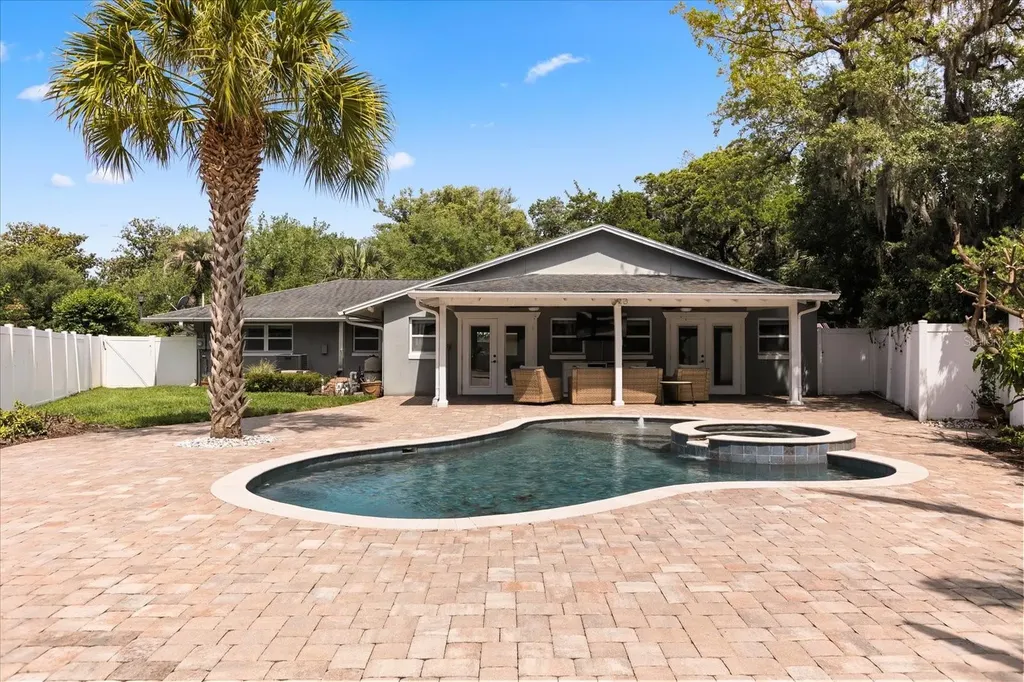 910 Gamewell Avenue Maitland FL 32751