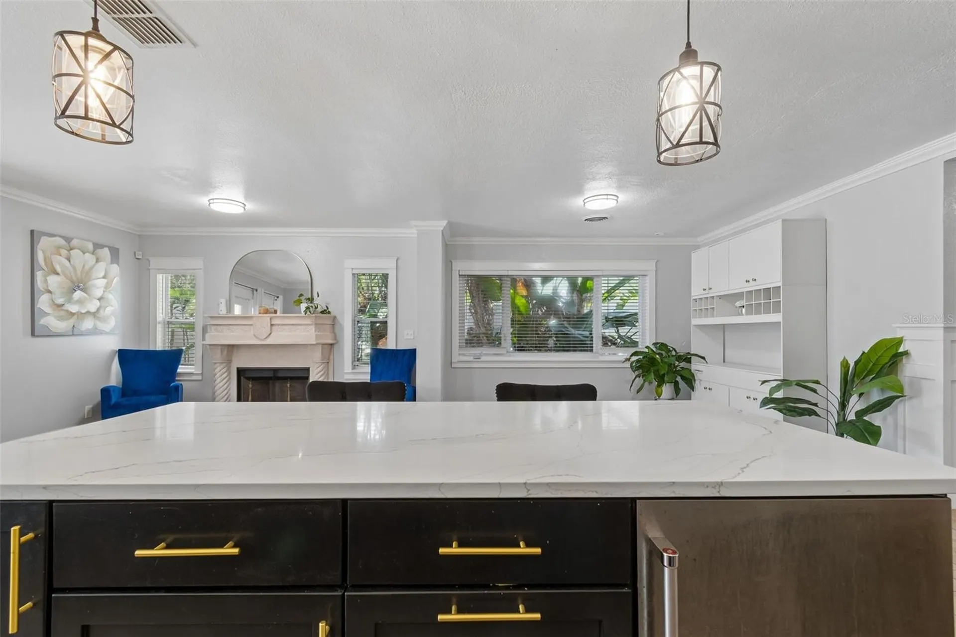 2790 Pinellas Point Drive S St Petersburg FL 33712