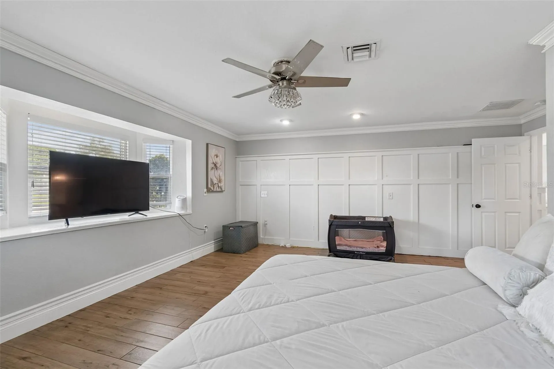 2790 Pinellas Point Drive S St Petersburg FL 33712