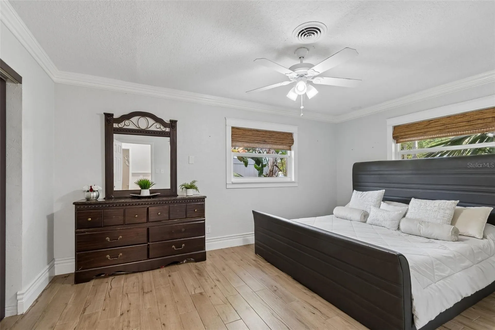 2790 Pinellas Point Drive S St Petersburg FL 33712