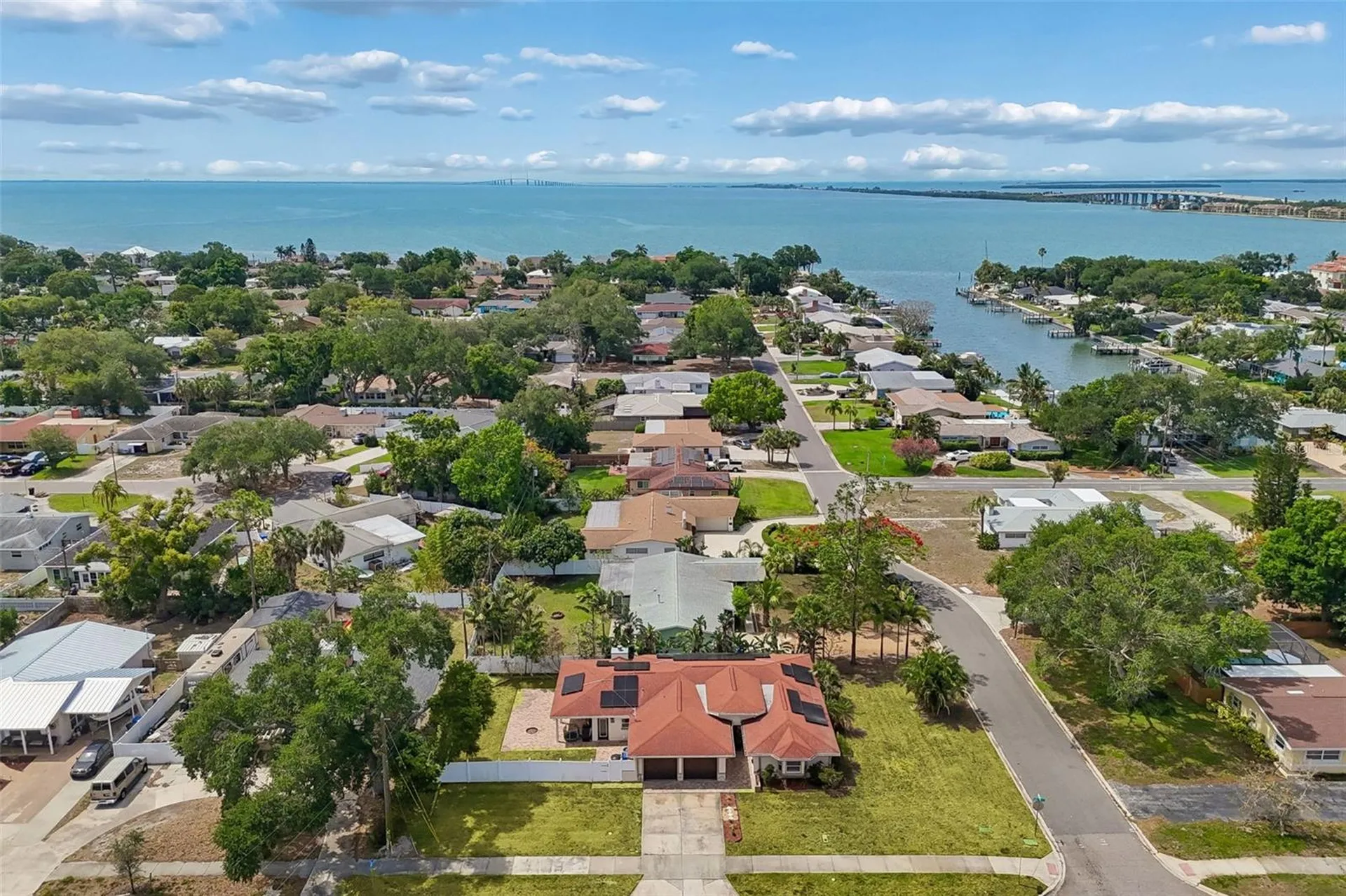 2790 Pinellas Point Drive S St Petersburg FL 33712