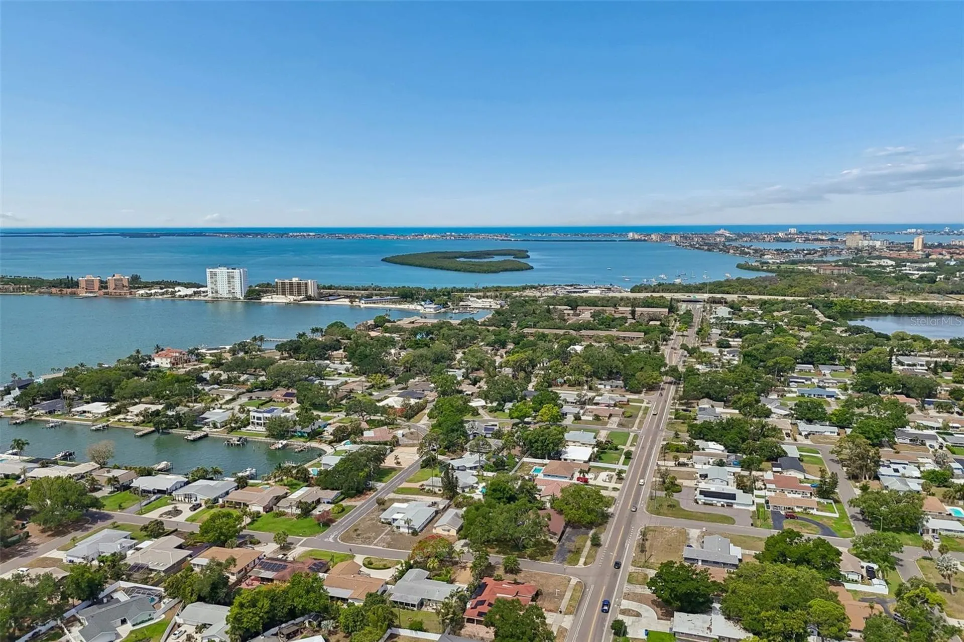 2790 Pinellas Point Drive S St Petersburg FL 33712