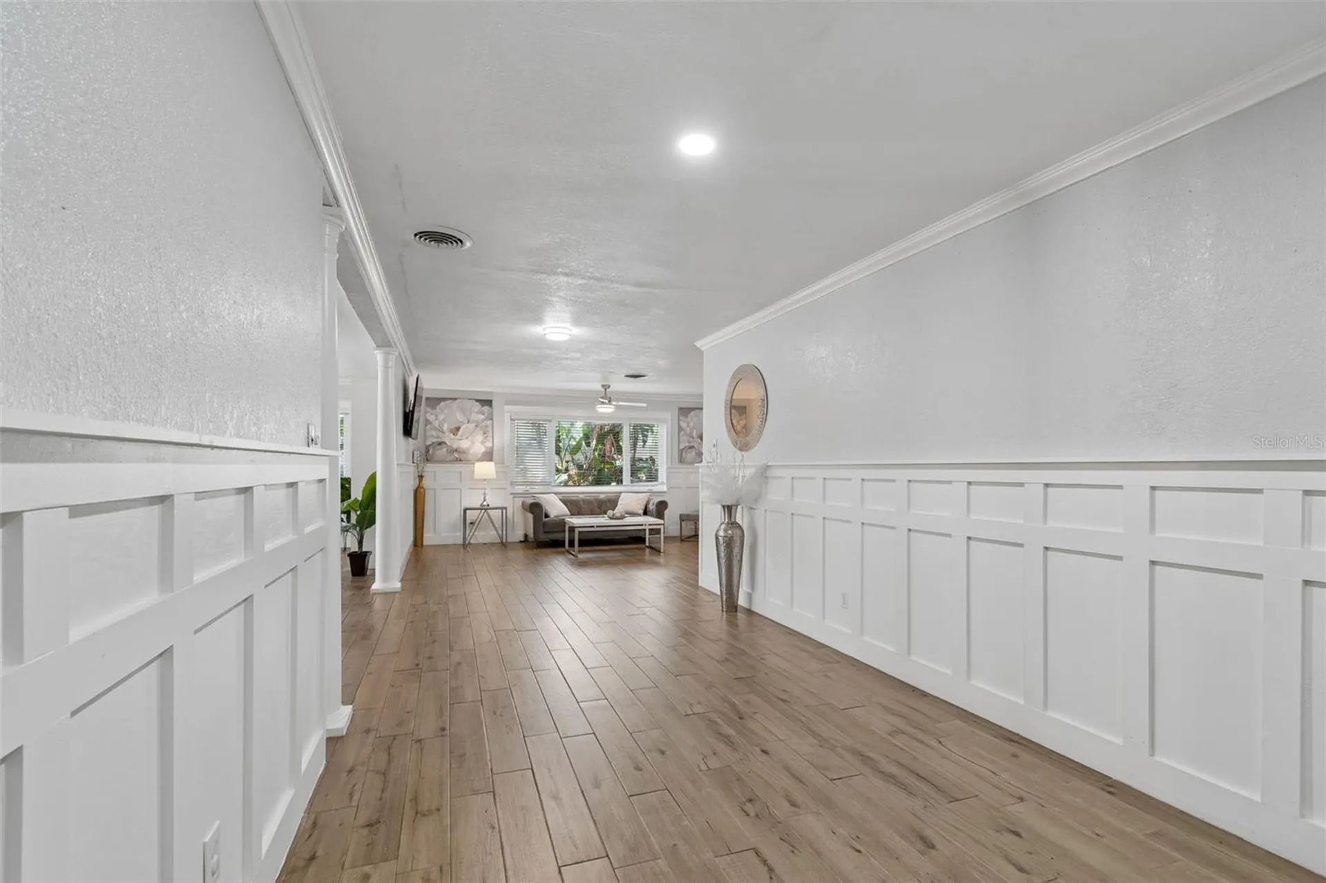 2790 Pinellas Point Drive S St Petersburg FL 33712