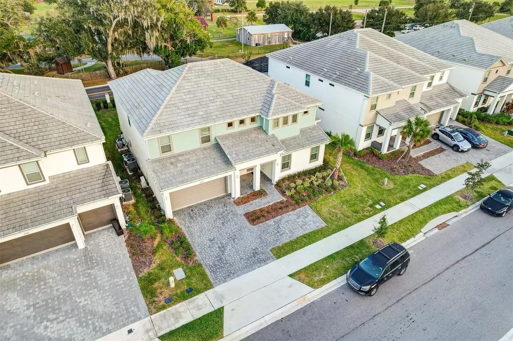 2537 Shanti Drive Kissimmee FL 34746