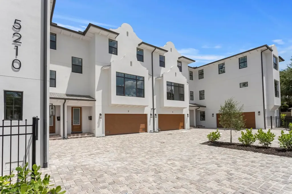 5210 Bayshore Boulevard Tampa FL 33611