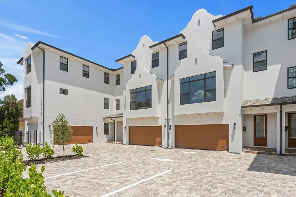 5210 Bayshore Boulevard Tampa FL 33611