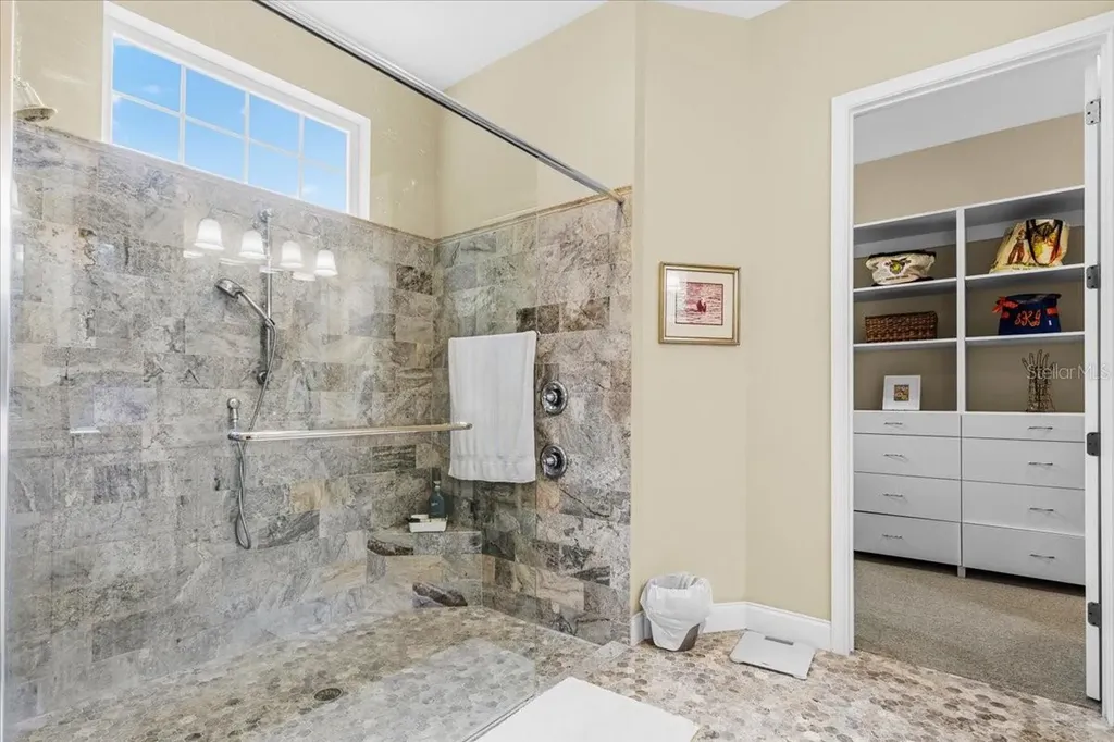 2772 NW 26th Place Gainesville FL 32605