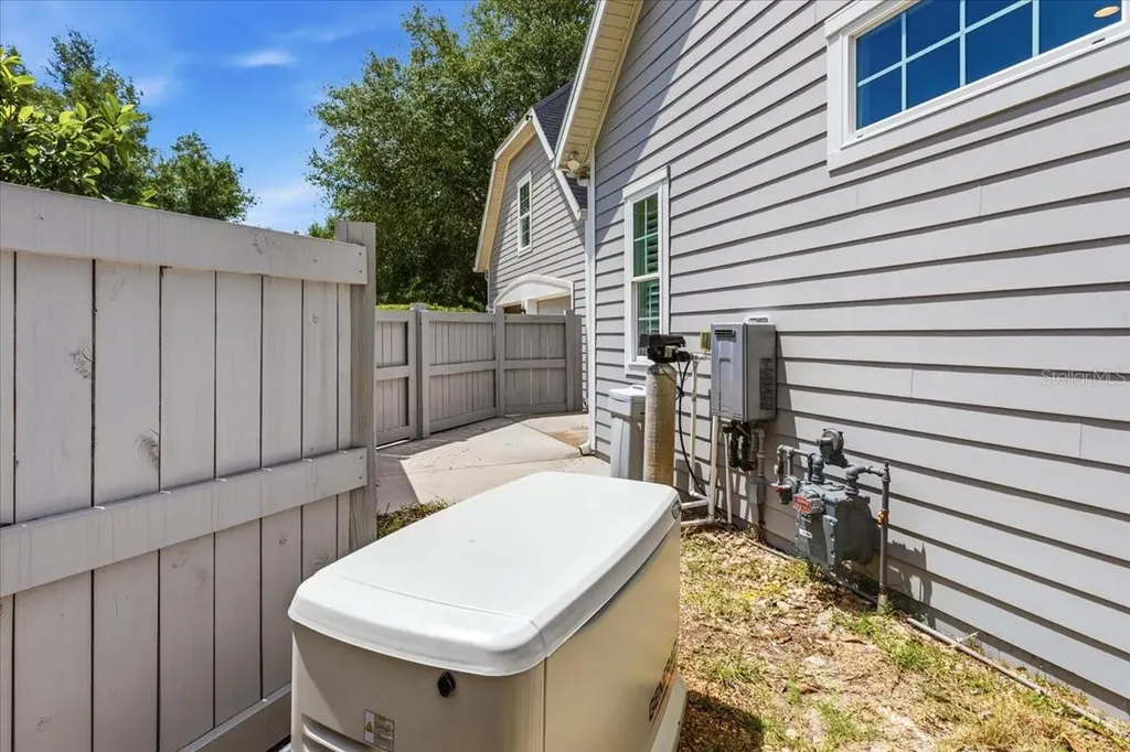 2772 NW 26th Place Gainesville FL 32605