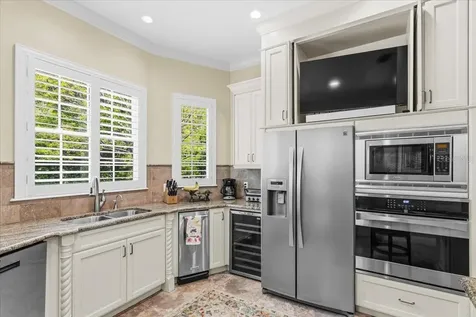 2772 NW 26th Place Gainesville FL 32605