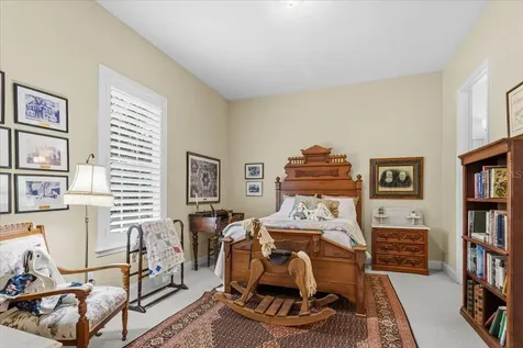 2772 NW 26th Place Gainesville FL 32605