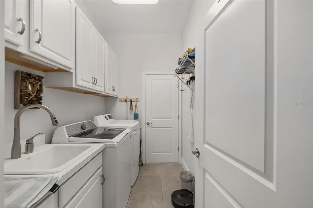 4843 Audrey Marie Court Oxford FL 34484