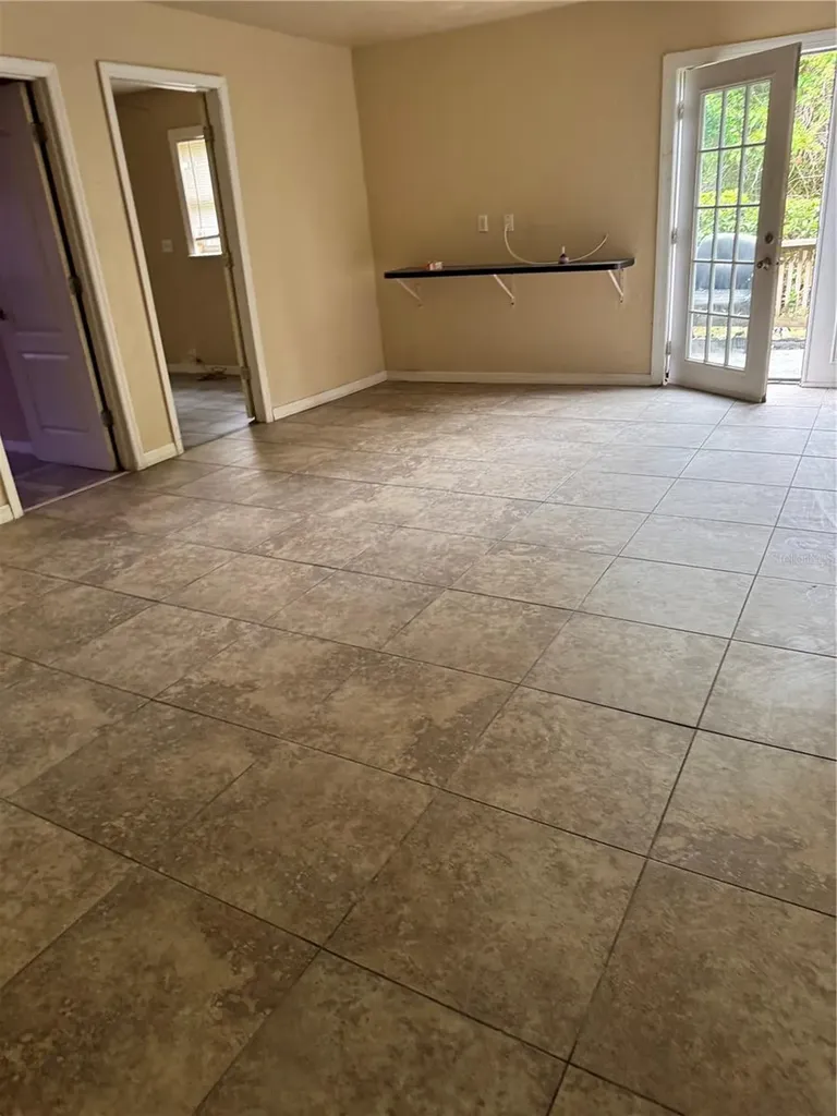 900 Sherwood Drive Deland FL 32720