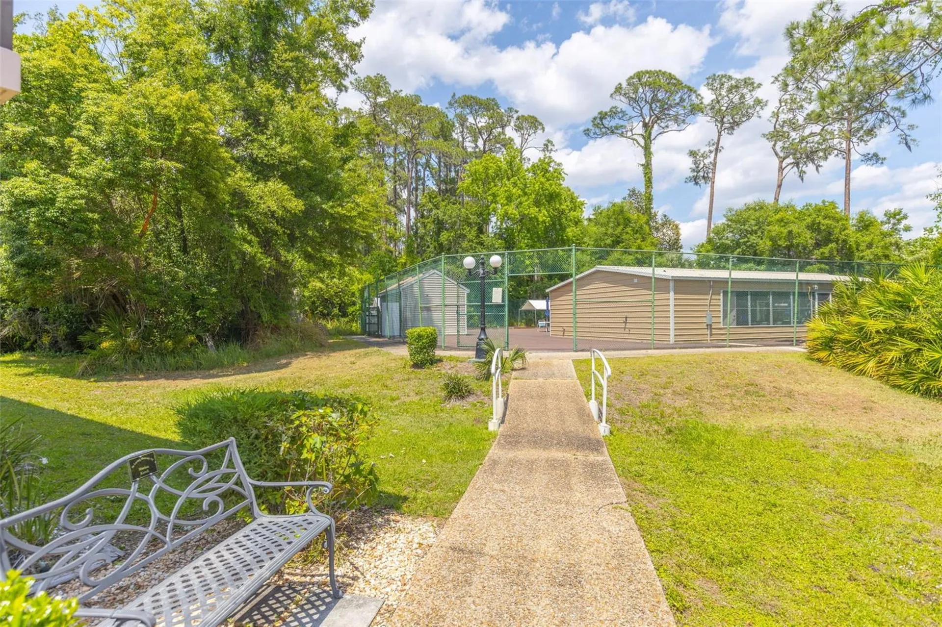 180 Magnolia Woods Court Deltona FL 32725