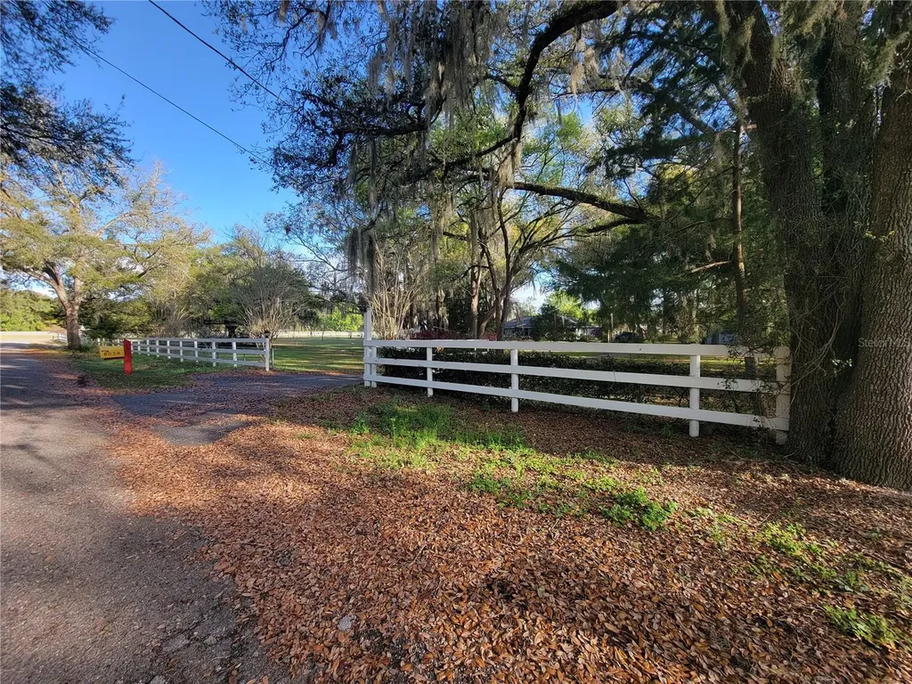 8028 SE 129th Place Summerfield FL 34491