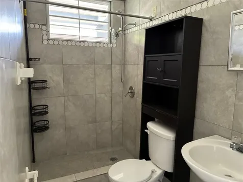 743 Las Vegas Cayey PR 00736