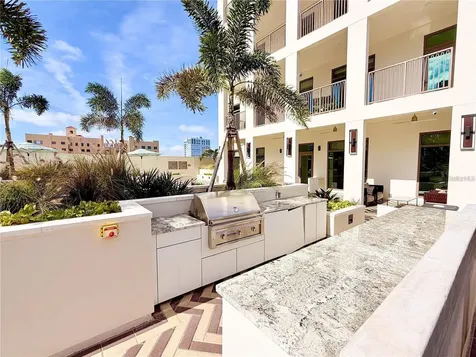 126 4th Avenue NE St Petersburg FL 33701