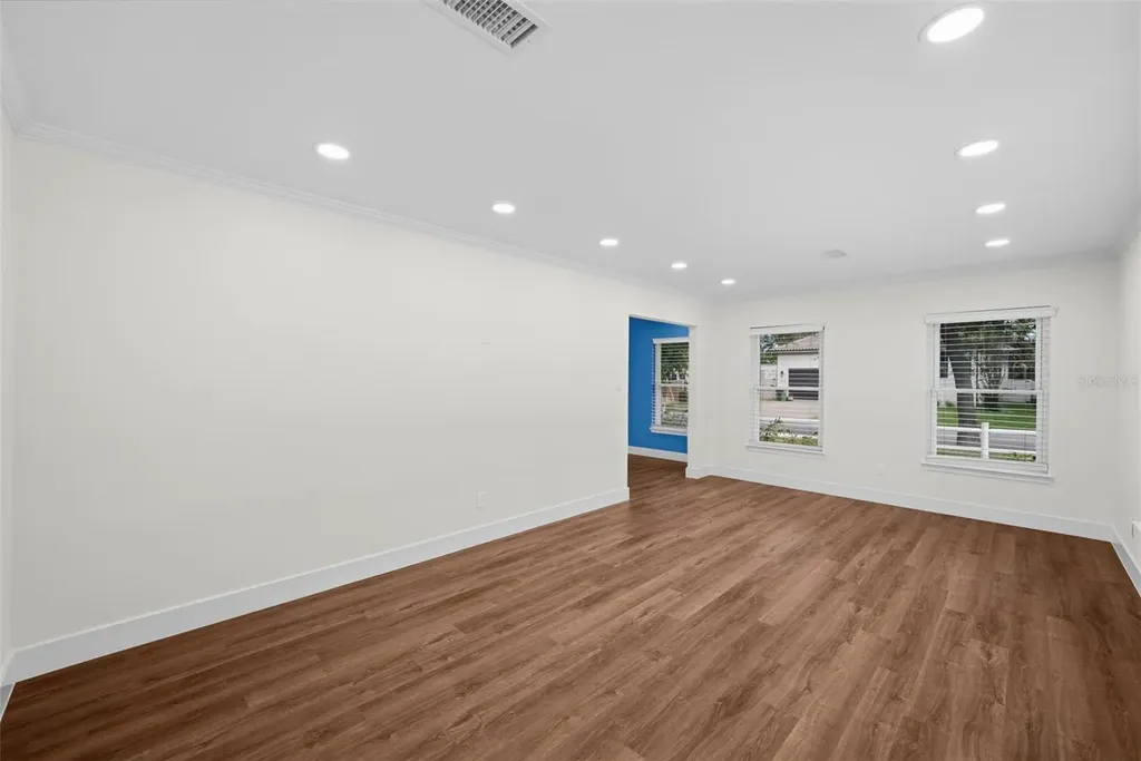 402 Erie Avenue Tampa FL 33606