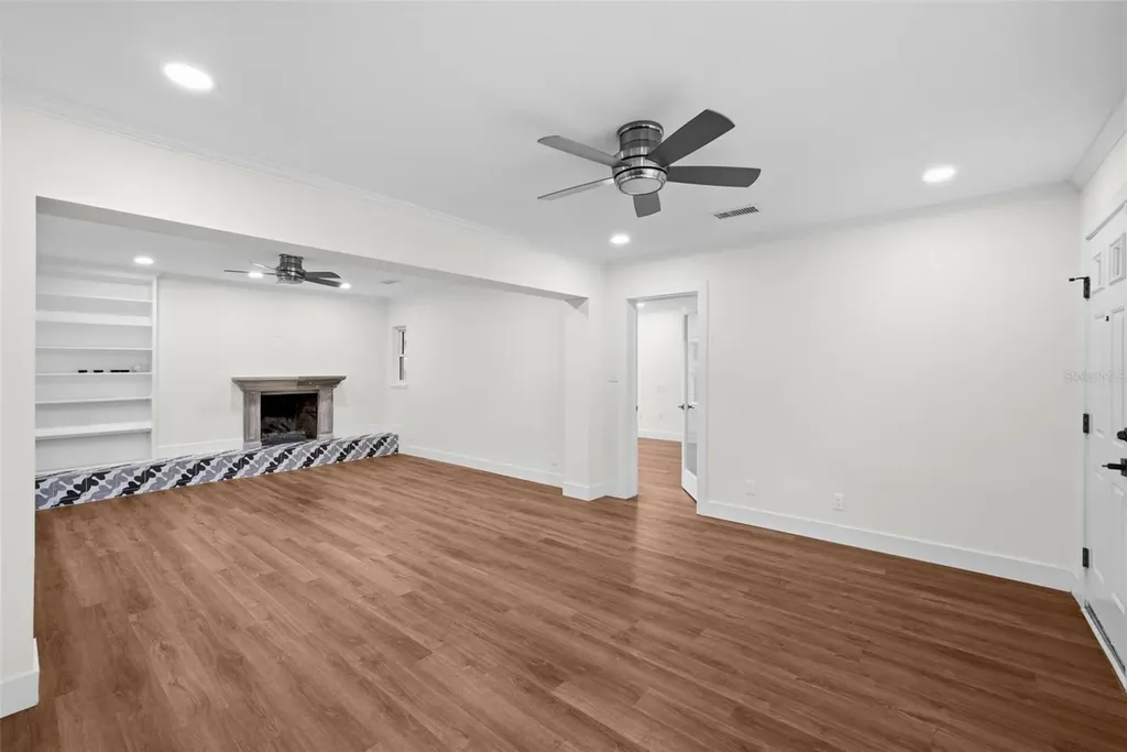 402 Erie Avenue Tampa FL 33606