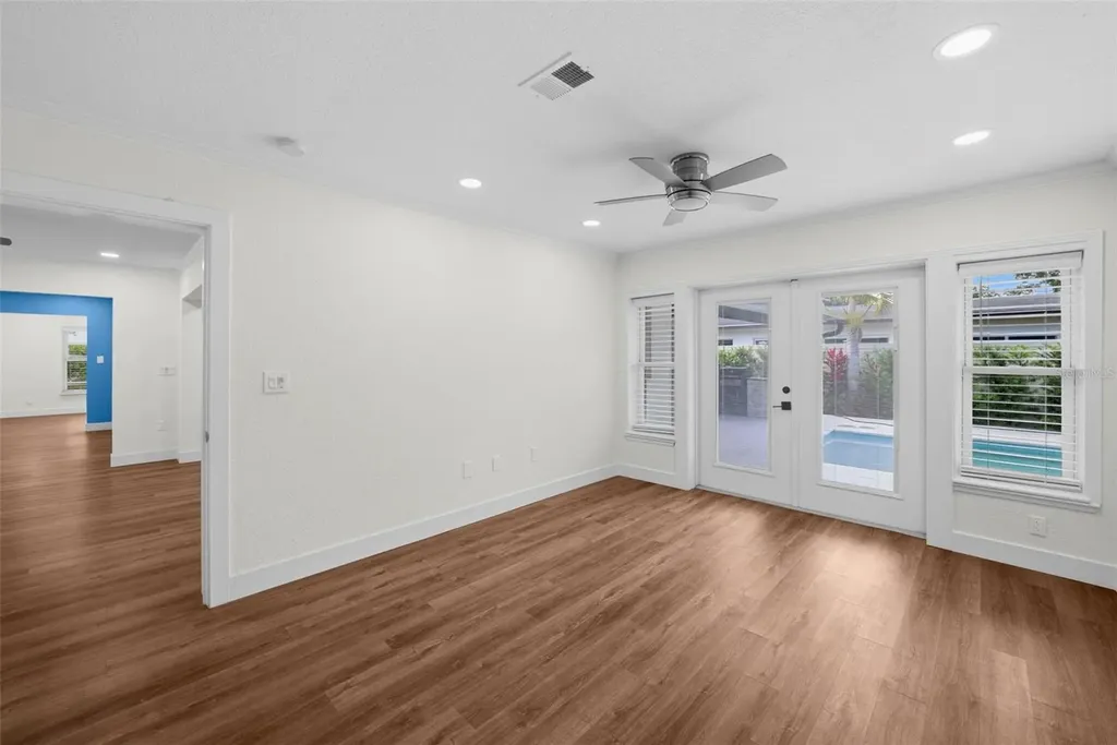 402 Erie Avenue Tampa FL 33606