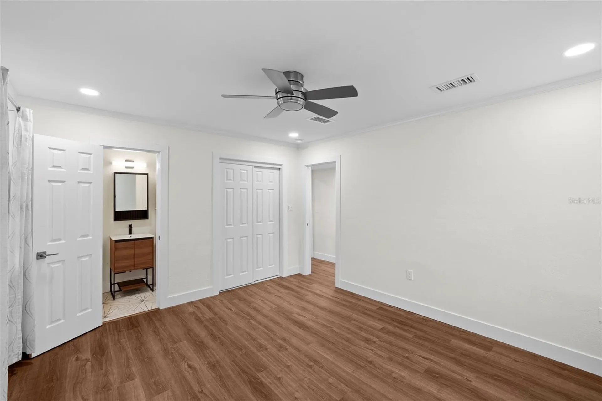 402 Erie Avenue Tampa FL 33606