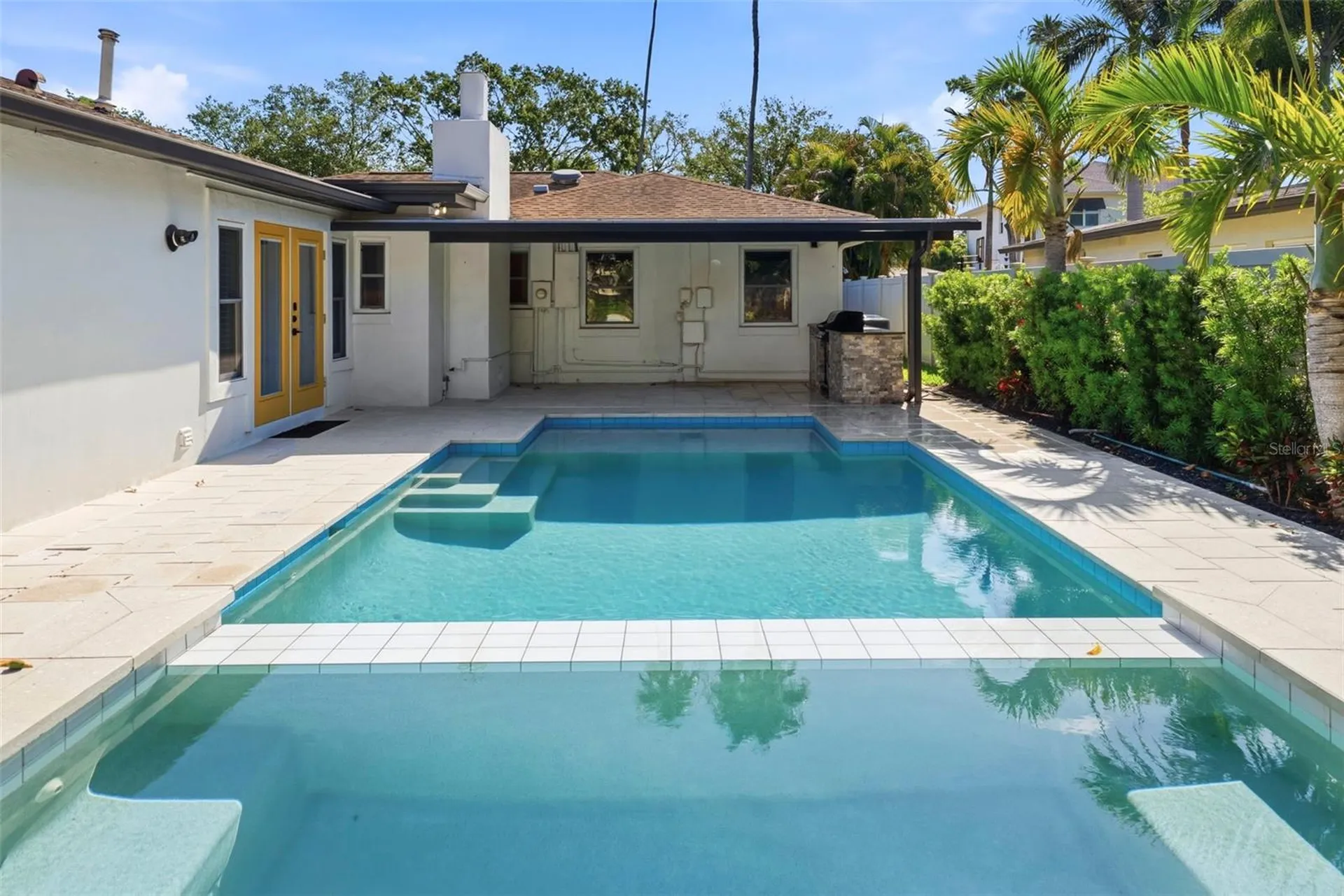 402 Erie Avenue Tampa FL 33606