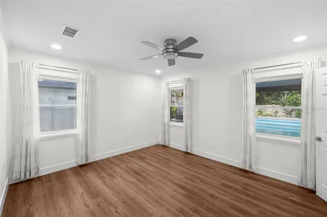 402 Erie Avenue Tampa FL 33606