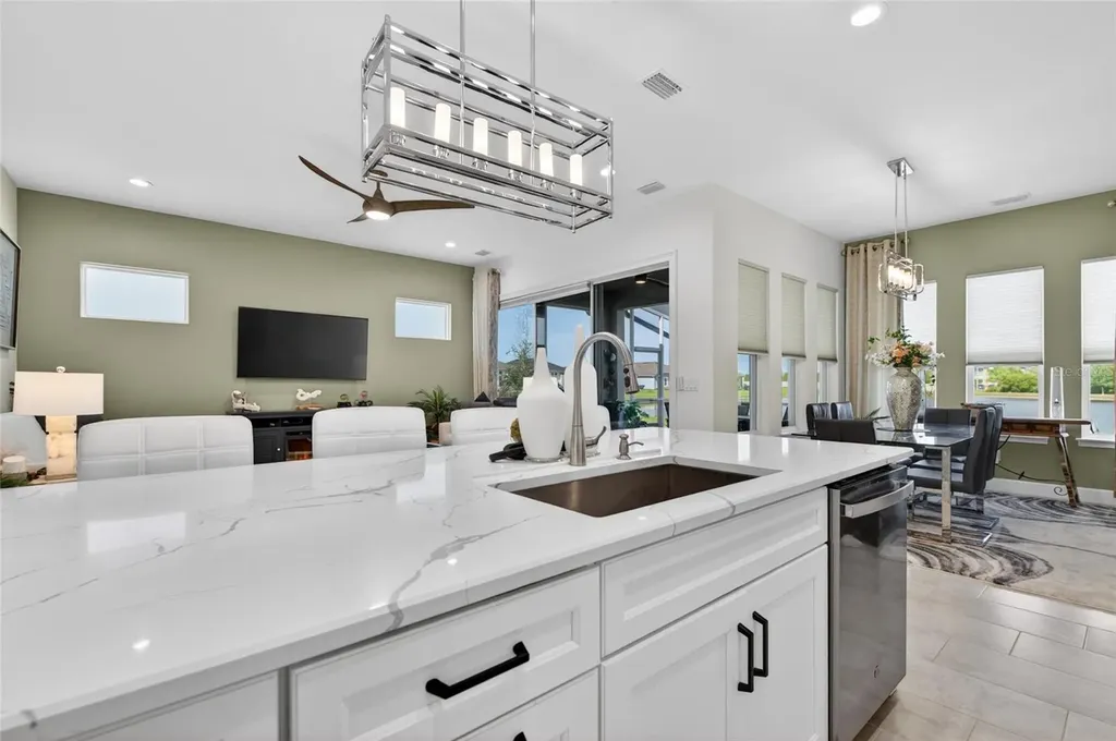 125 Mosaic Boulevard Daytona Beach FL 32124