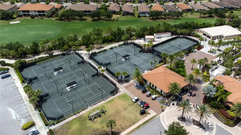 13810 Messina Loop Bradenton FL 34211
