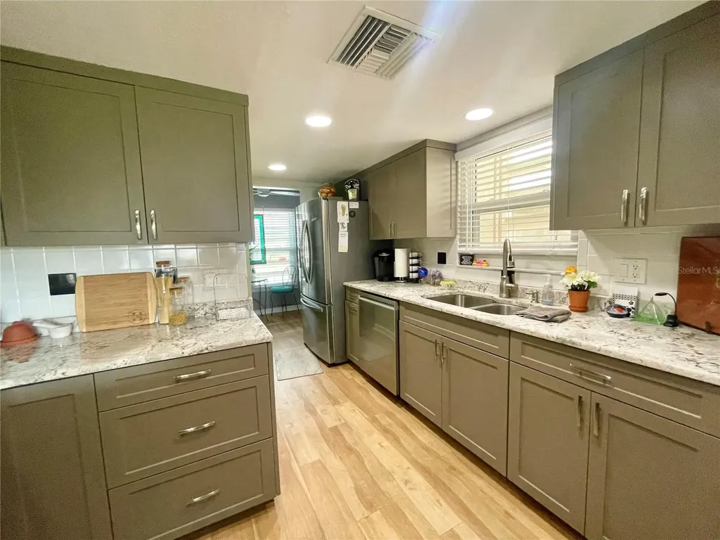 7893 Sailboat Key Boulevard S South Pasadena FL 33707