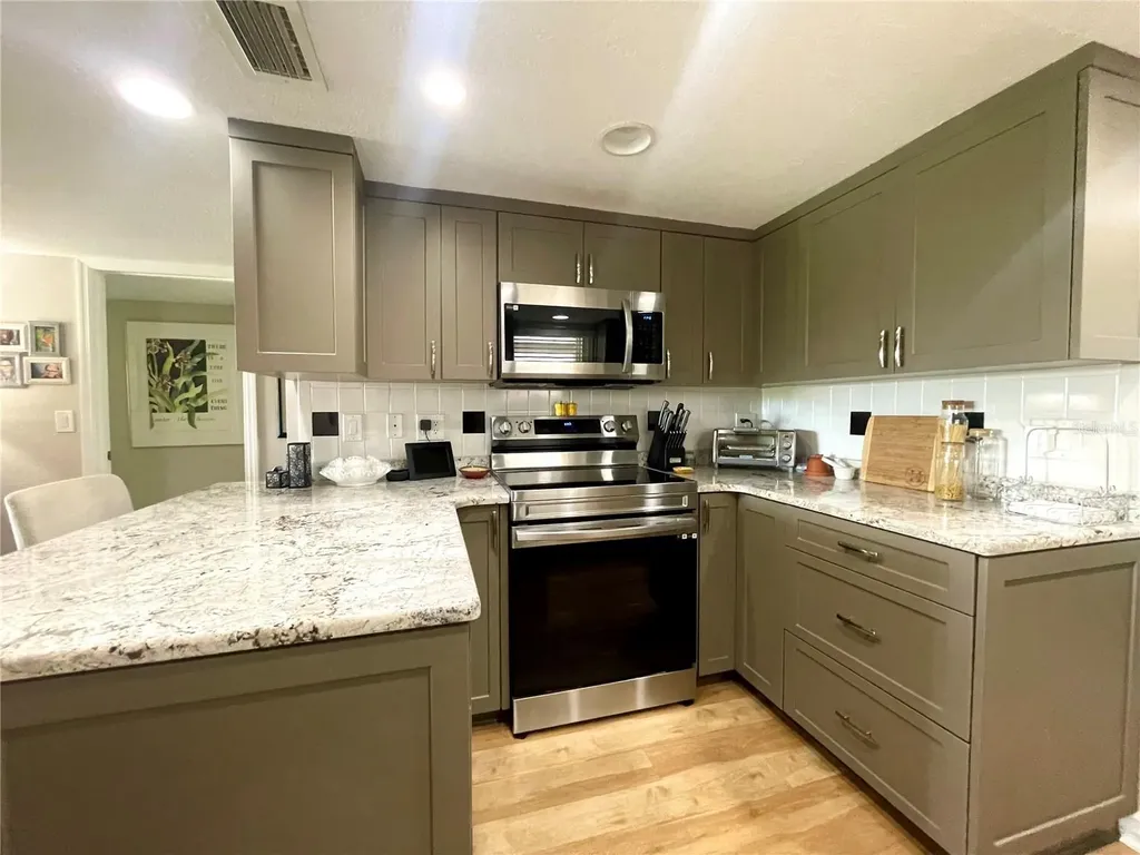 7893 Sailboat Key Boulevard S South Pasadena FL 33707