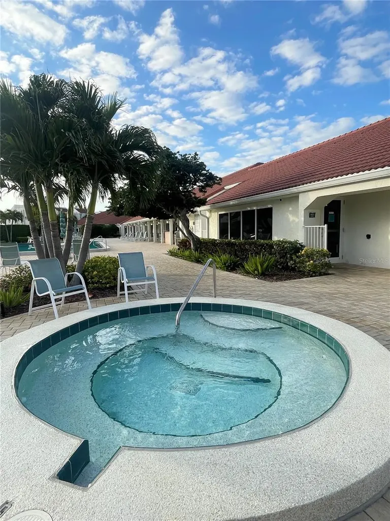 7893 Sailboat Key Boulevard S South Pasadena FL 33707