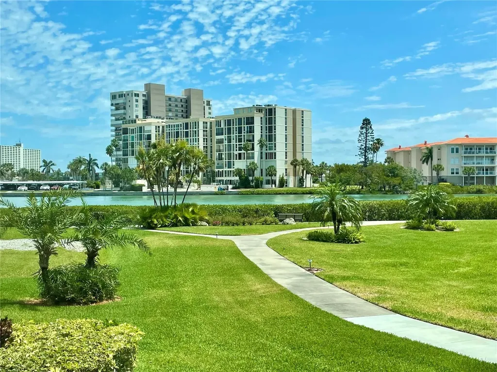 7893 Sailboat Key Boulevard S South Pasadena FL 33707