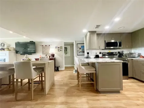 7893 Sailboat Key Boulevard S South Pasadena FL 33707