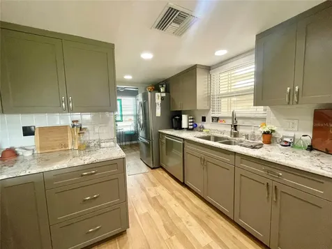 7893 Sailboat Key Boulevard S South Pasadena FL 33707