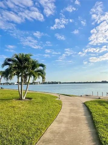 7893 Sailboat Key Boulevard S South Pasadena FL 33707