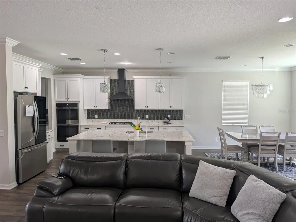 19410 Rosemoor Avenue Lutz FL 33558