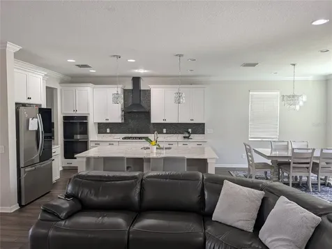 19410 Rosemoor Avenue Lutz FL 33558