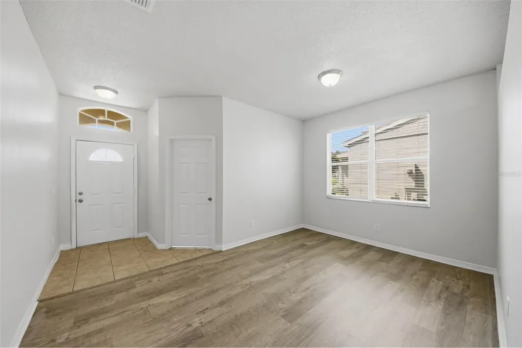949 Whispering Cypress Lane Orlando FL 32824