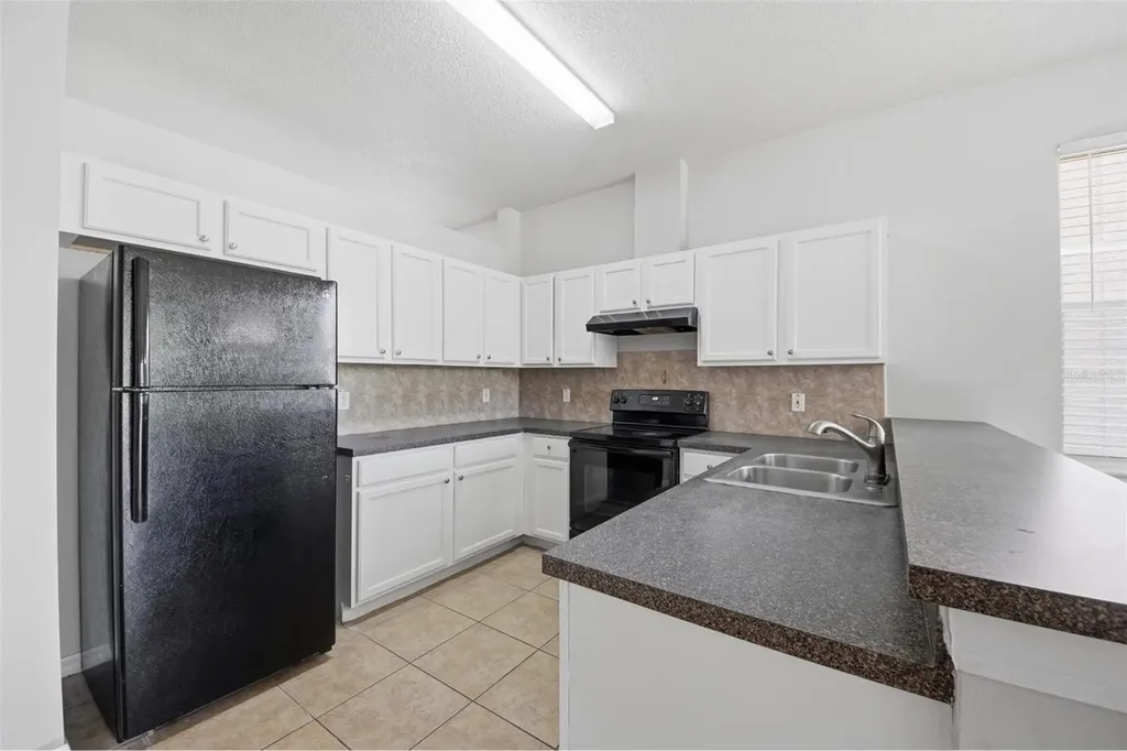 949 Whispering Cypress Lane Orlando FL 32824